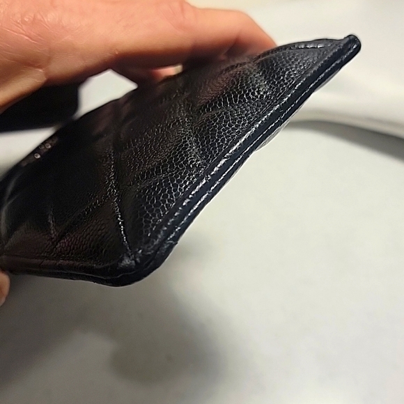 💯Authentic CHANEL caviar shw phone case card wallet - Picture 8 of 11